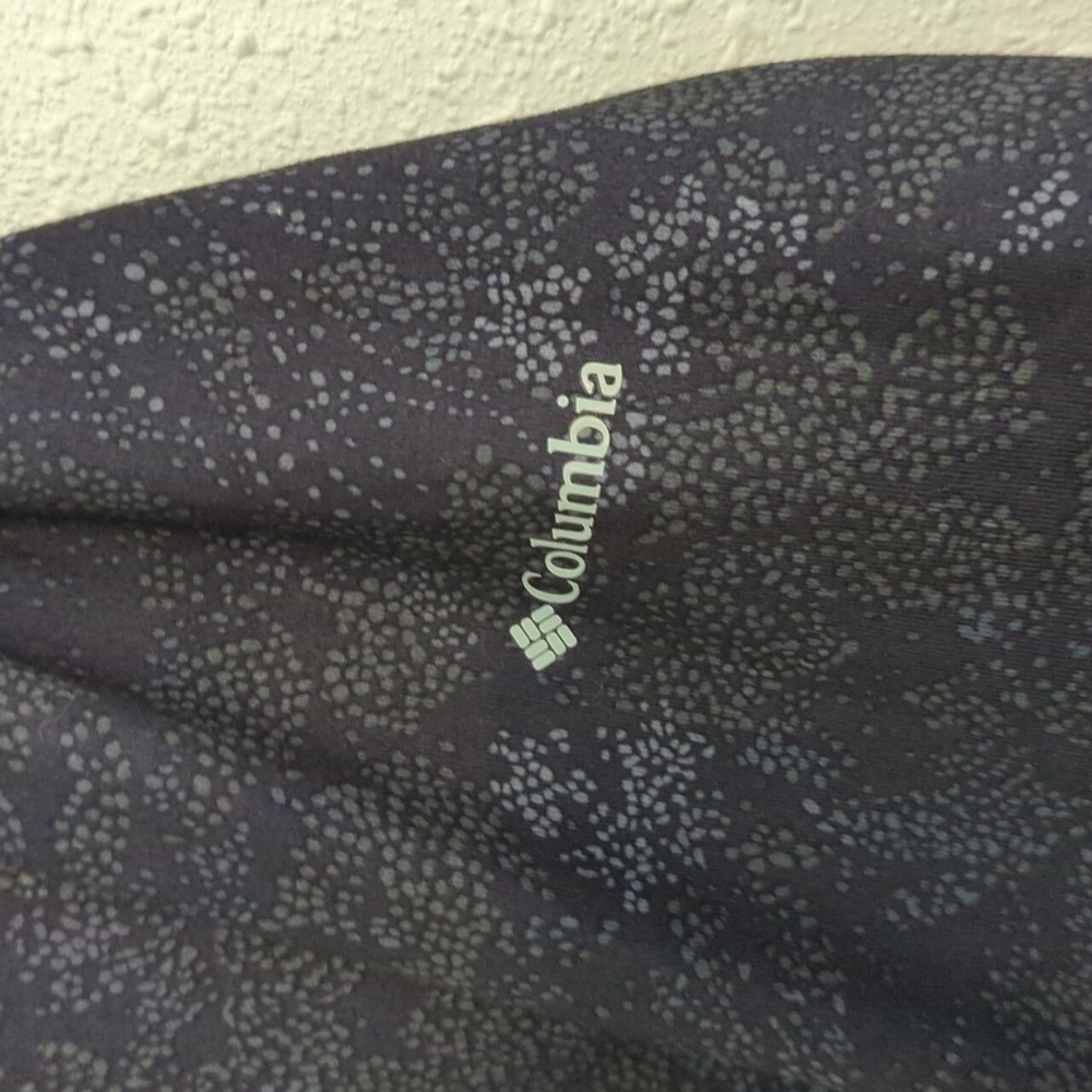 Columbia Long Sleeve Omni Wick Top Back Twist Detail Size Large - Picture 9 of 11